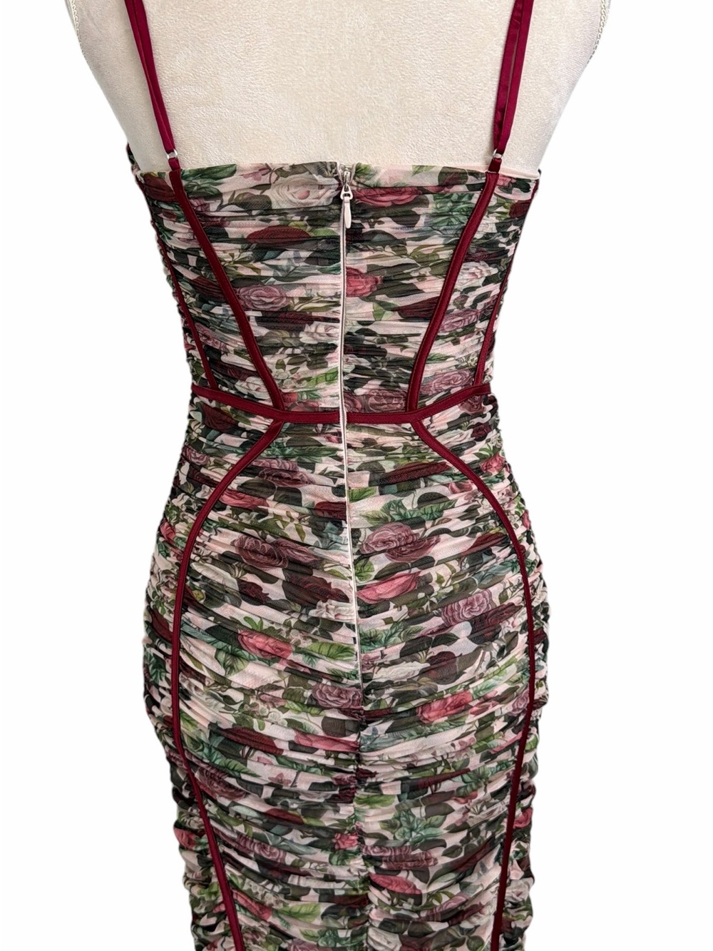 House of CB Vintage floral Ruched Corset Bodycon Dress with Burgundy Piping - Picture 7 of 9